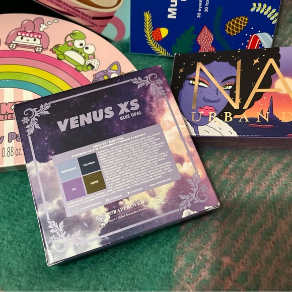 Makeup BUNDLE Eyeshadow Palettes Lime Crime Sanrio Too Faced Sephora Hello Kitty - Picture 9 of 16